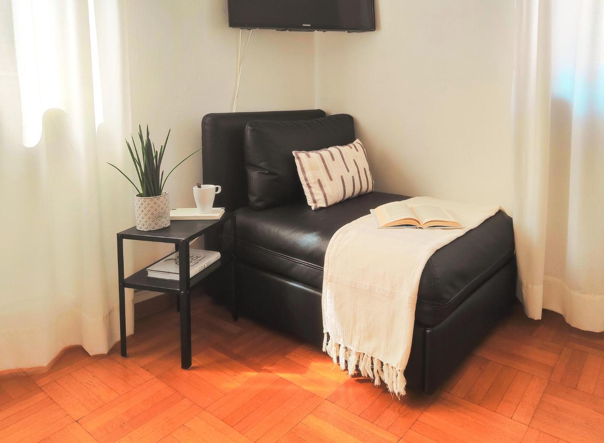 Corte Melone Rooms-Upper Floor — Photos 2